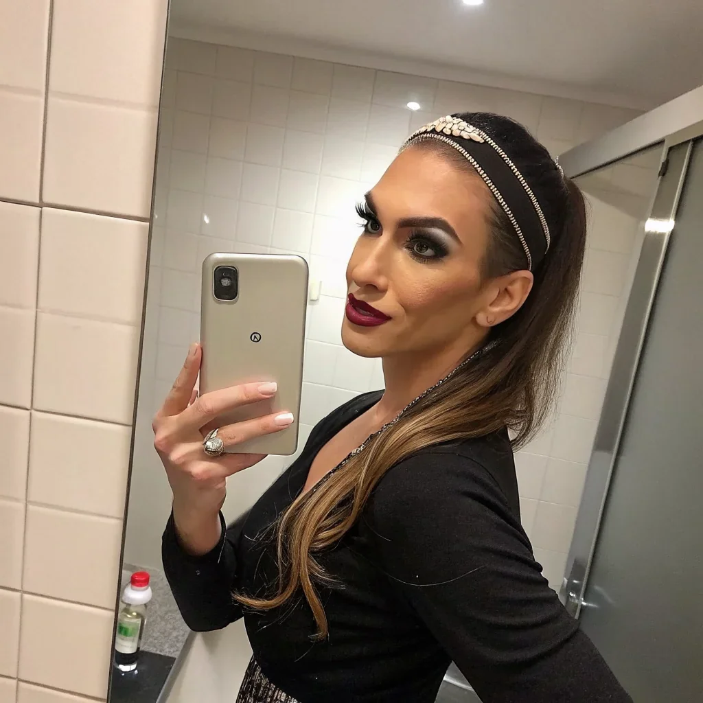 Lou